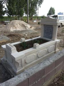 Zeytinli Urfa taşı mezar 37