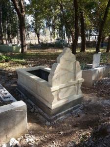 Çakaldere Urfa taşı mezar 43