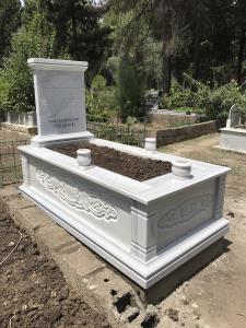 Marmara mermeri rölyef işlemeli anıt mezar 3